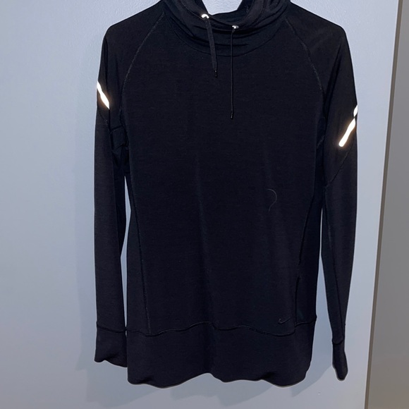 Nike sweatshirt (black) - Picture 1 of 2